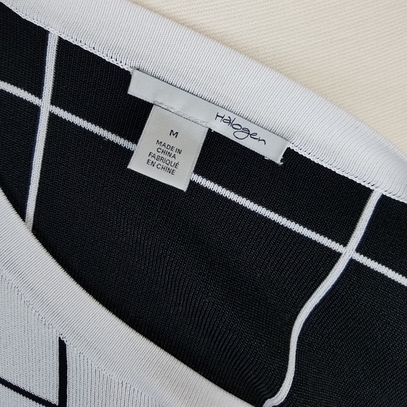 Halogen white and black block pattern top size med - Picture 6 of 7